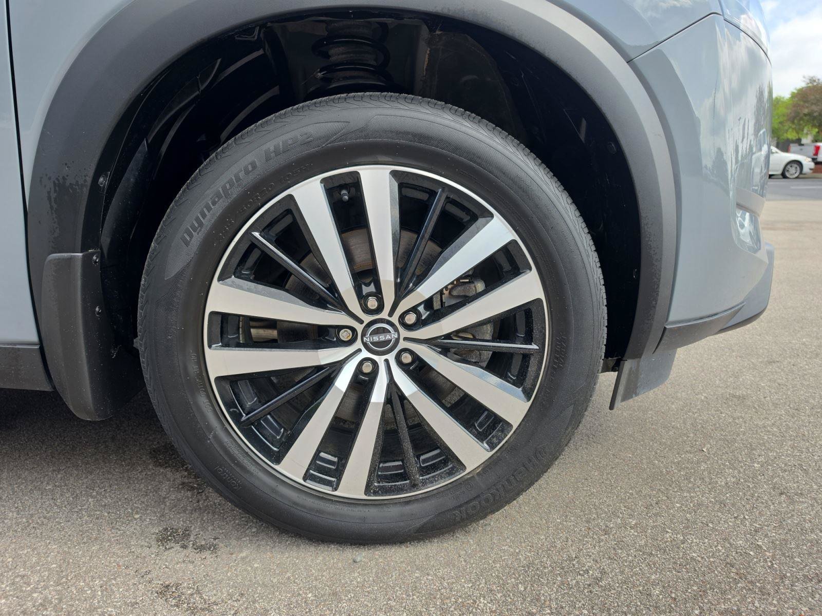 Used 2024 Nissan Pathfinder Platinum AWD/4WD image 33