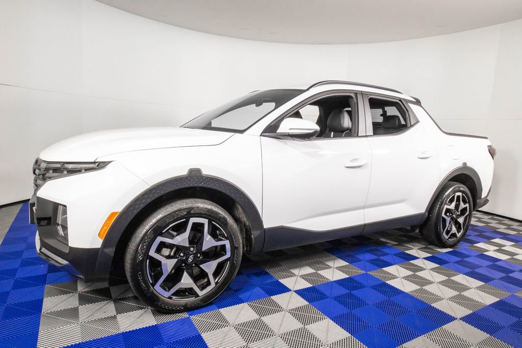 Used 2024 Hyundai Santa Cruz Limited image 1