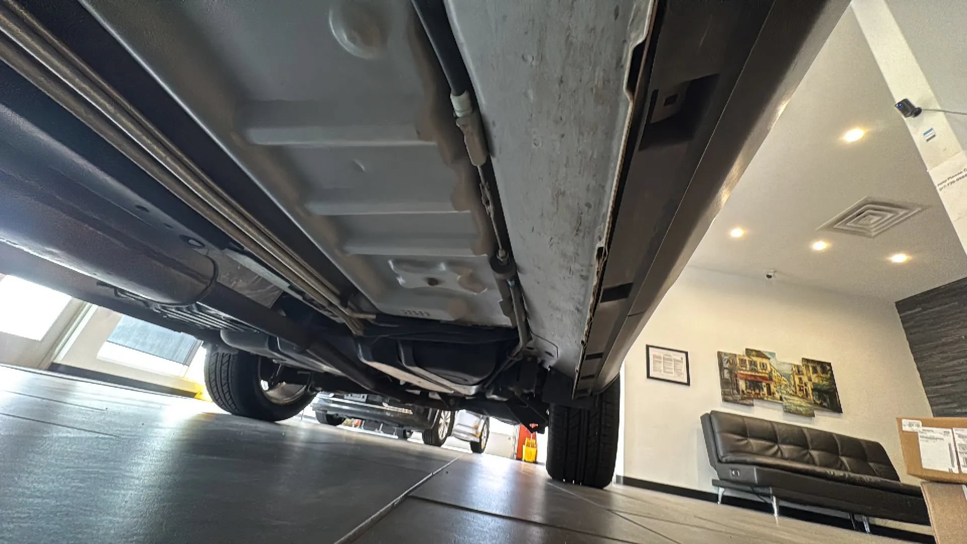 Used 2014 Ford Explorer XLT w/ Equipment Group 202A FWD image 37