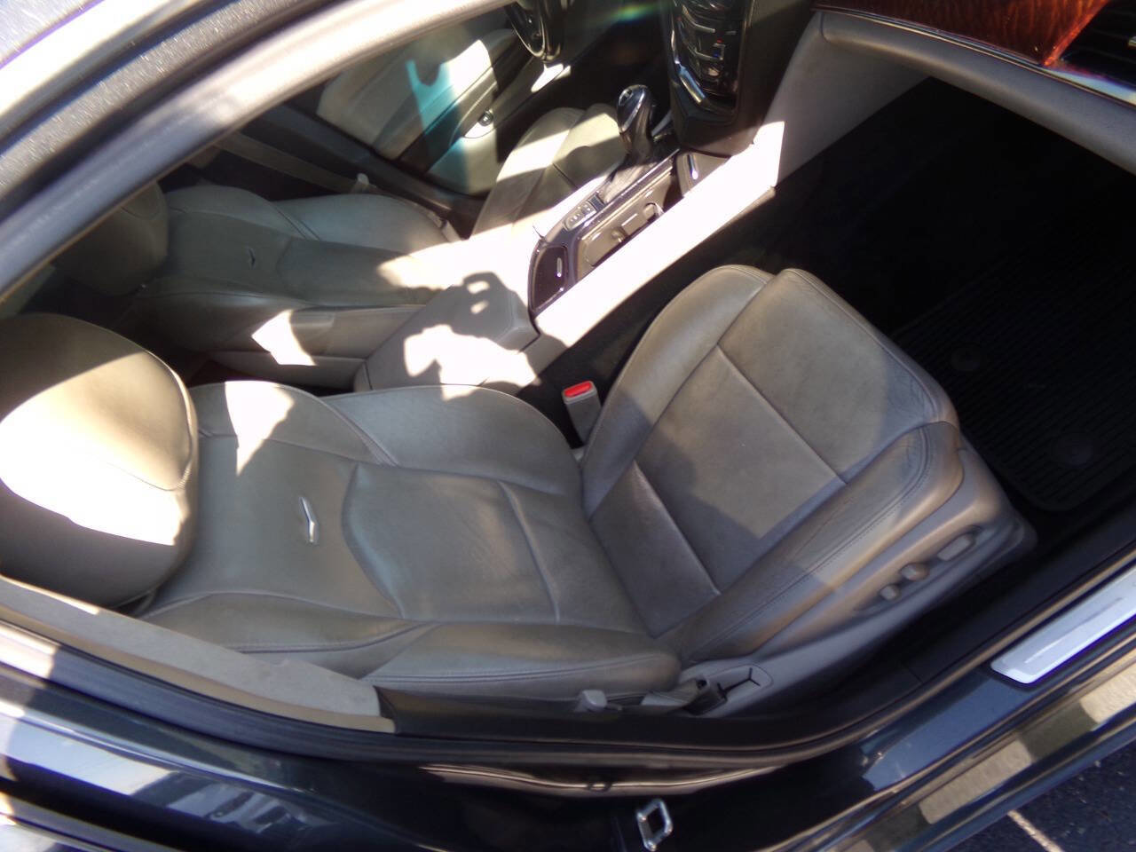 Used 2015 Cadillac CTS Luxury image 25