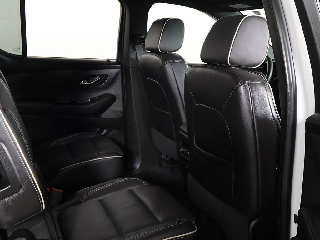 Used 2023 Chevrolet Traverse Premier w/ Redline Edition AWD/4WD image 36