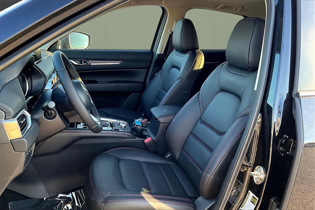 New 2025 MAZDA CX-5 Carbon Edition image 9