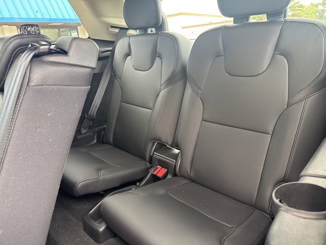 Used 2018 Volvo XC90 T6 Momentum w/ Convenience Package image 13