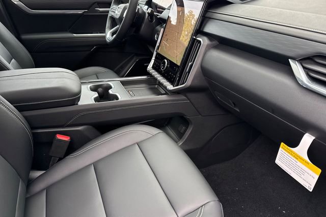 New 2026 GMC Acadia Elevation w/ Super Cruise Package image 19