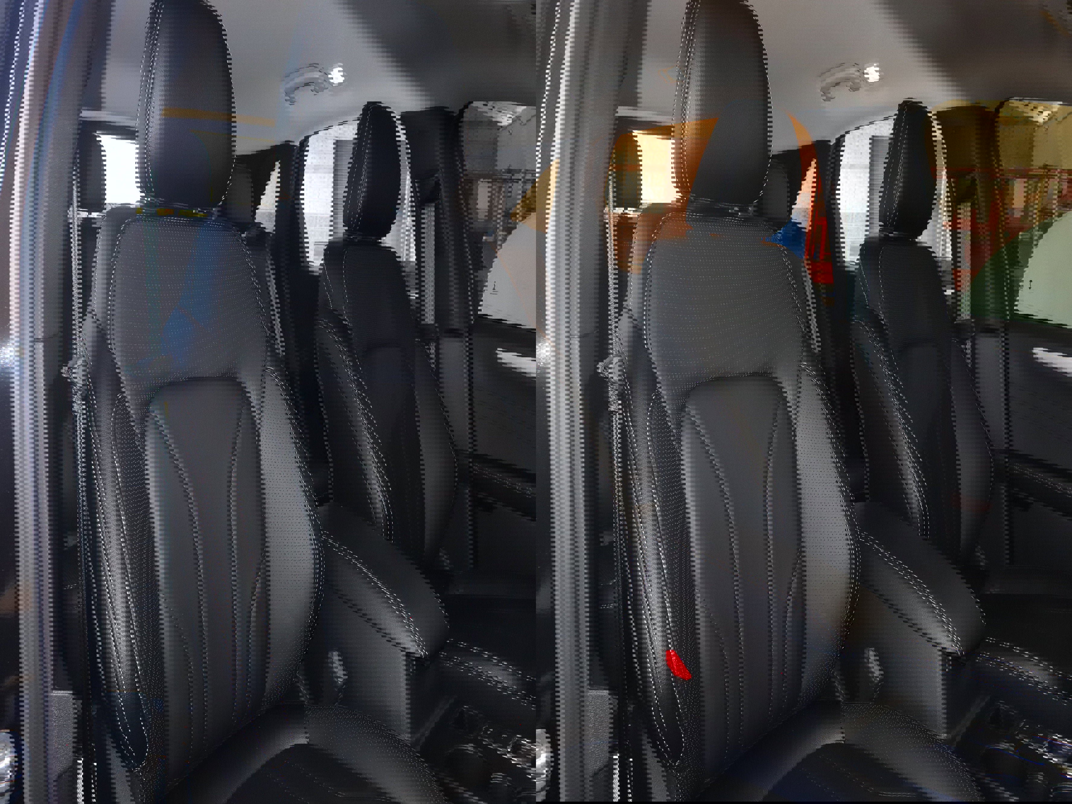 New 2025 Ford Escape SE w/ PHEV Premium Package image 40