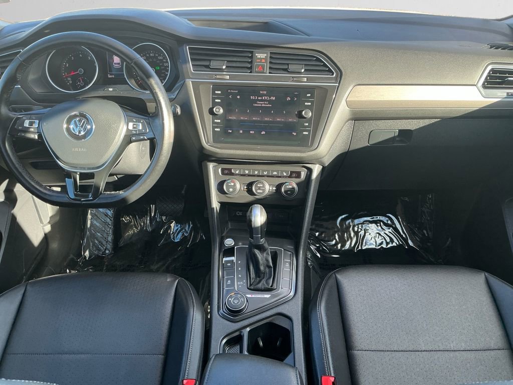 Used 2018 Volkswagen Tiguan SE image 10