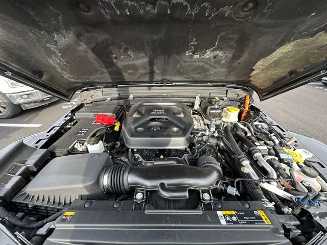 Used 2022 Jeep Wrangler Unlimited Sahara image 17