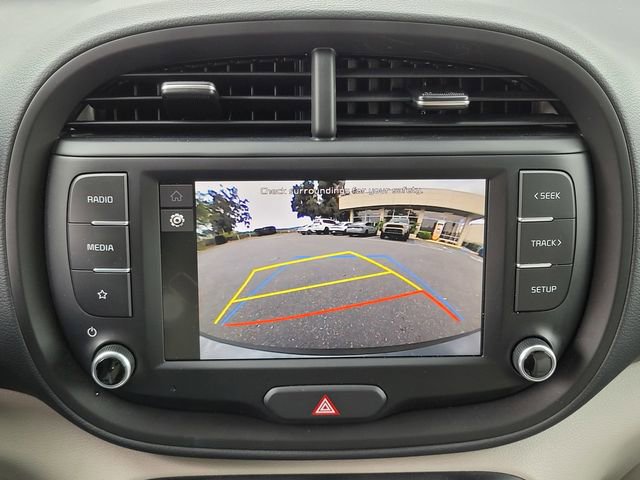 Used 2025 Kia Soul LX FWD image 27