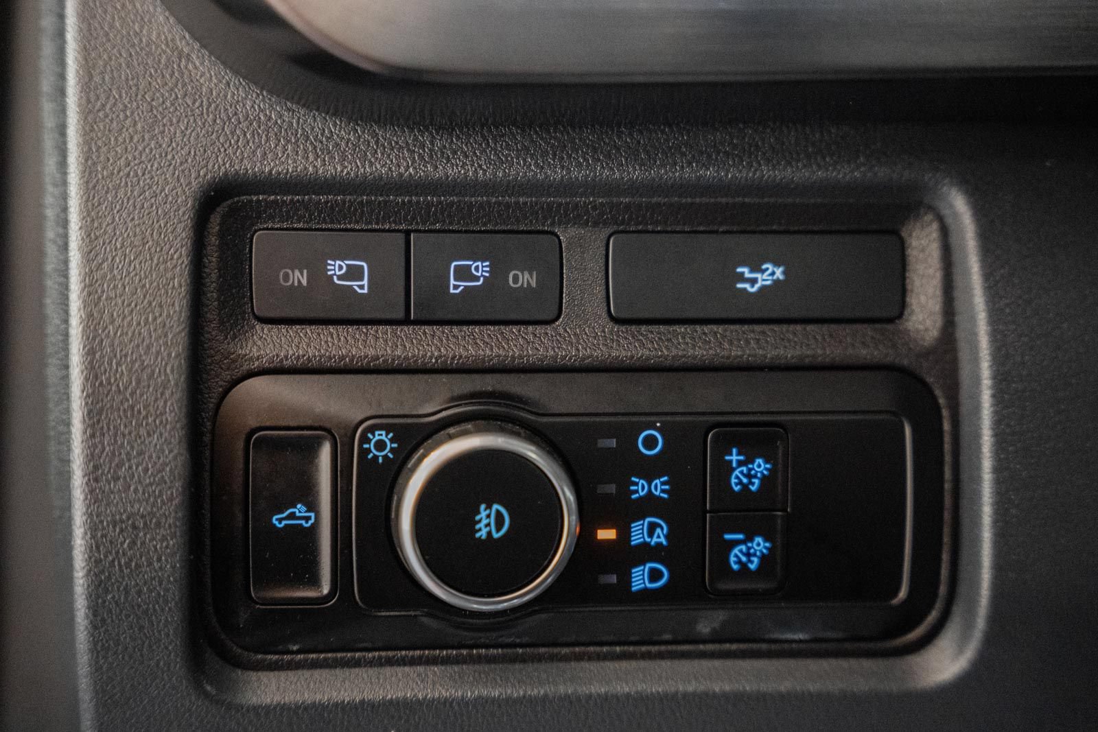 Used 2024 Ford F250 Lariat w/ Lariat Ultimate Package AWD/4WD image 54