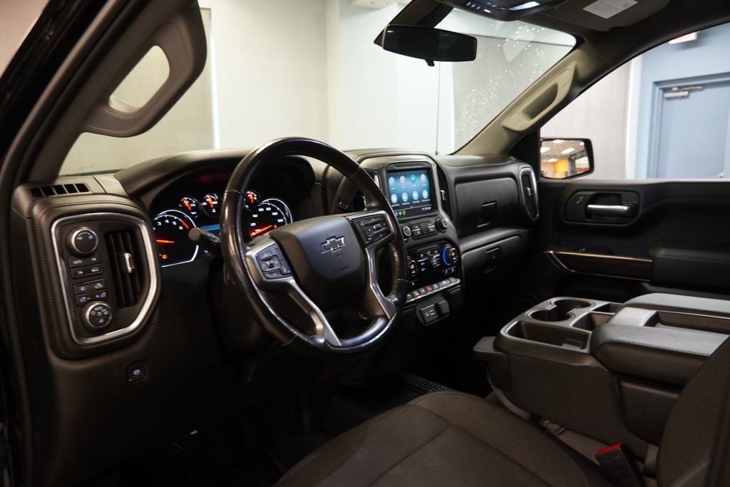 Used 2019 Chevrolet Silverado 1500 RST w/ All-Star Edition AWD/4WD image 6