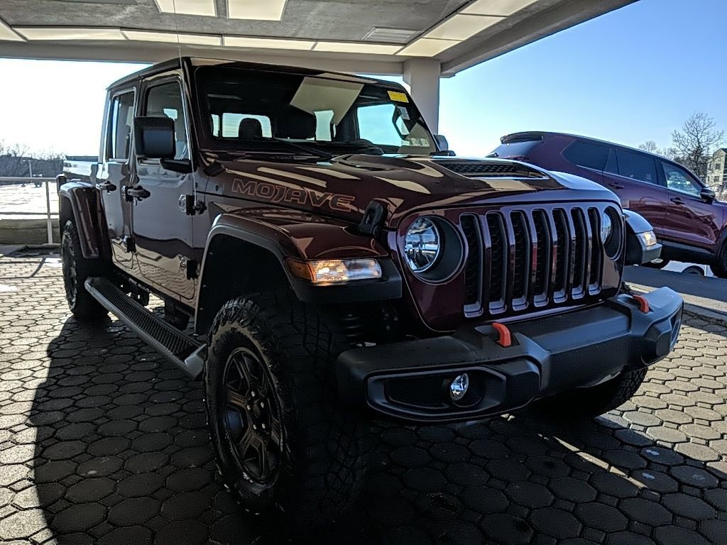 Used 2021 Jeep Gladiator Mojave w/ Cold Weather Group image 3