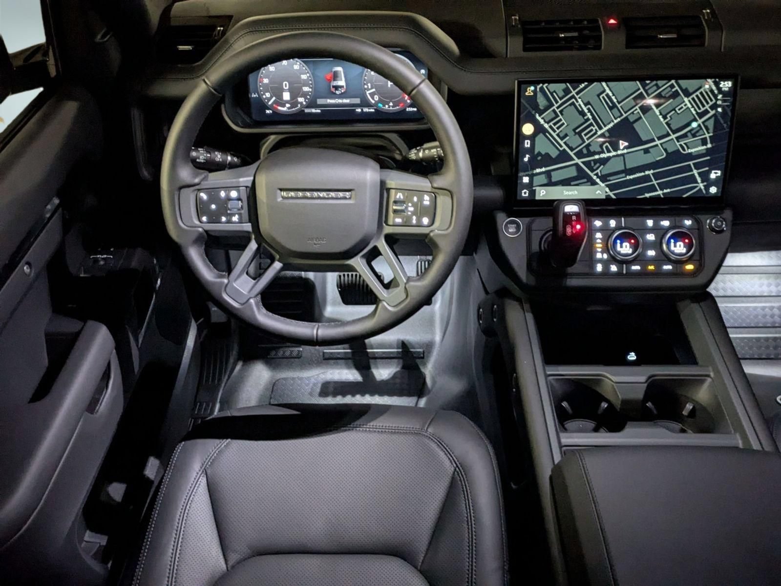 New 2026 Land Rover Defender 130 X-Dynamic SE AWD/4WD image 27