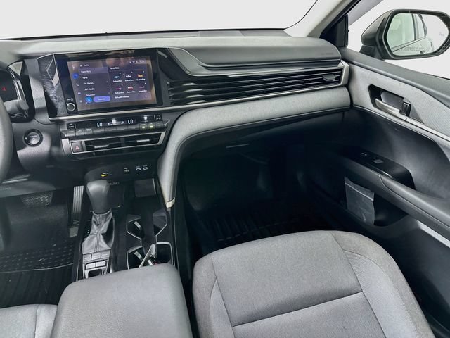 Used 2025 Toyota Camry LE w/ Convenience Package FWD image 24