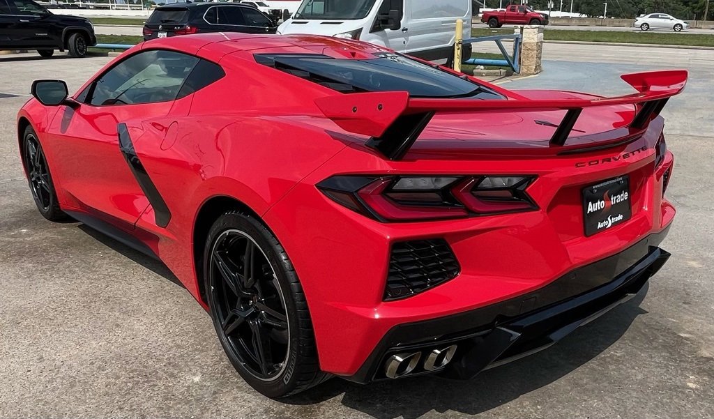 Used 2023 Chevrolet Corvette Stingray Premium Cpe w/ Z51 Performance Package image 6
