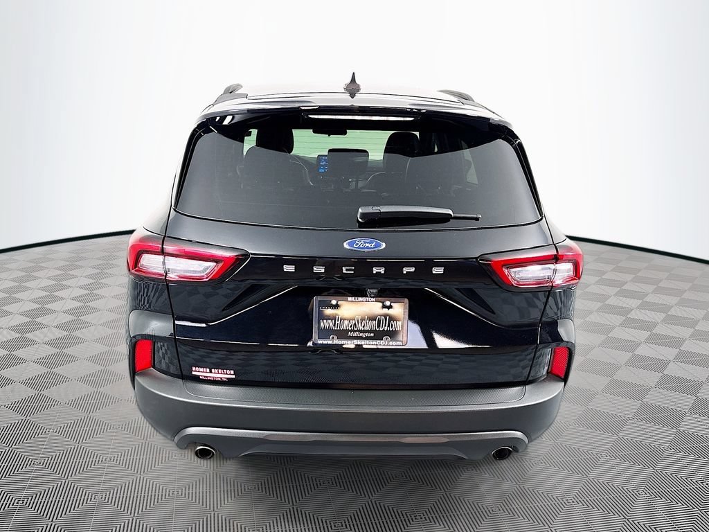 Used 2025 Ford Escape ST-Line FWD image 6