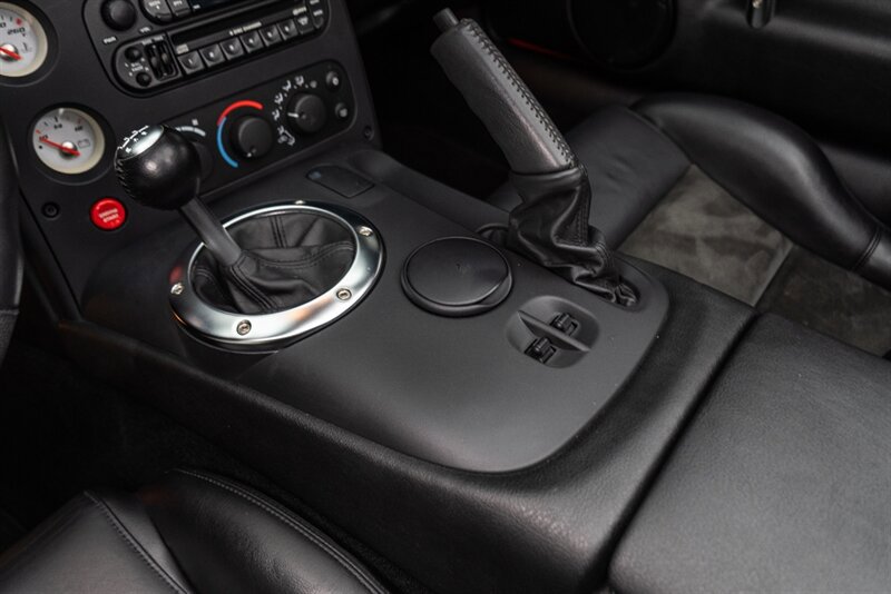 Used 2004 Dodge Viper SRT-10 RWD image 86