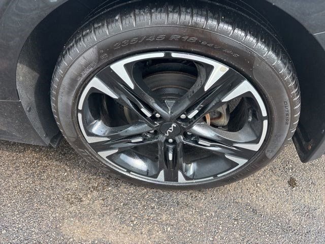 Used 2023 Kia K5 GT-Line image 47