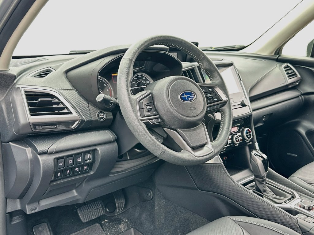 Certified 2024 Subaru Forester Touring AWD/4WD image 9