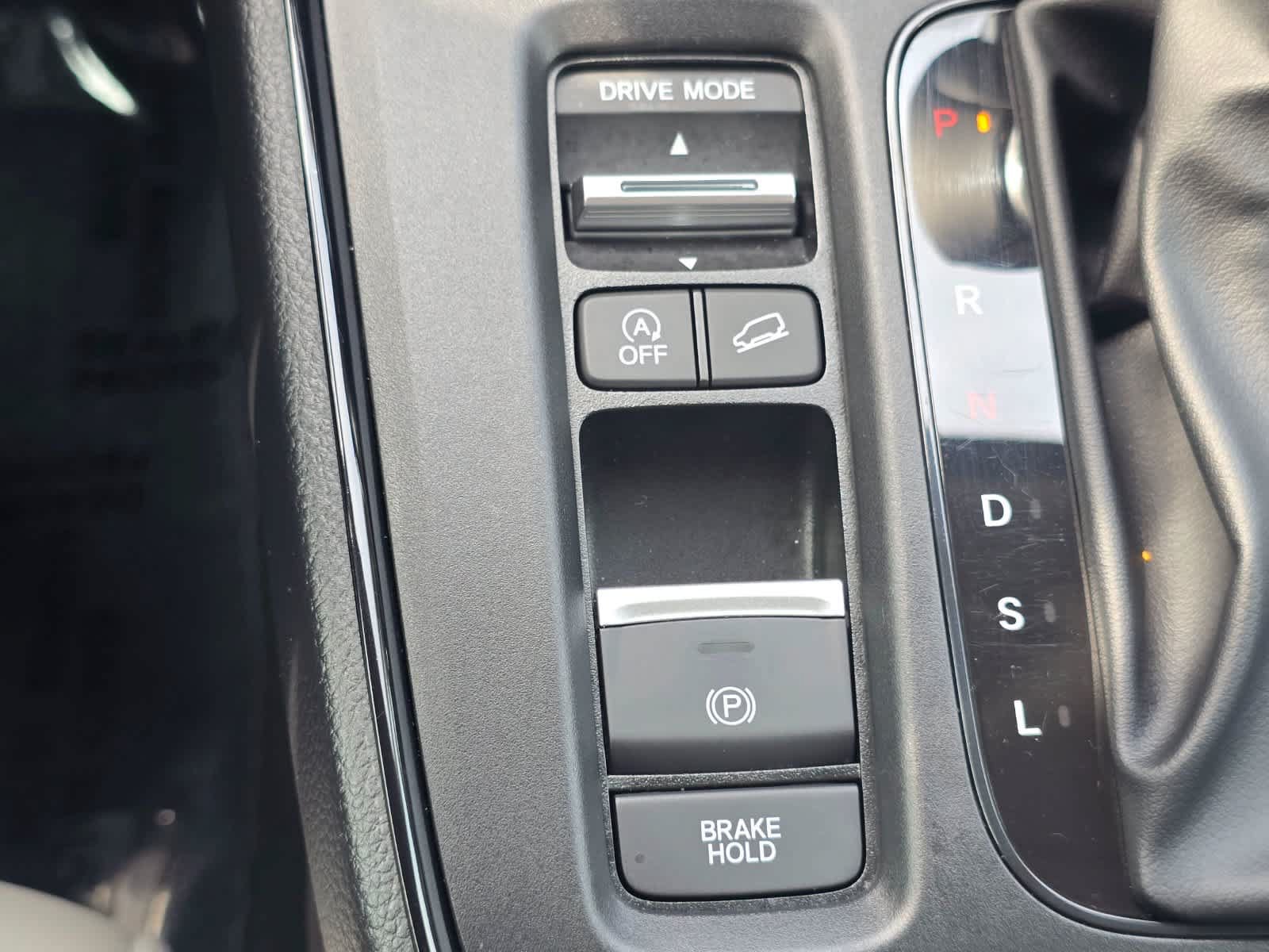 Used 2024 Honda CR-V EX-L image 16