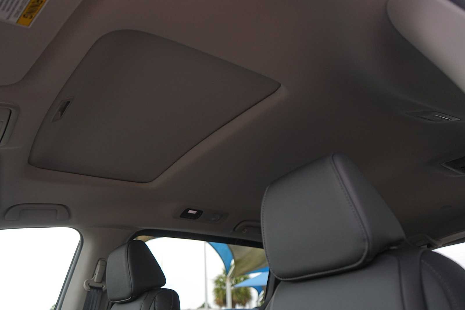 Certified 2026 Honda Odyssey EX-L image 25