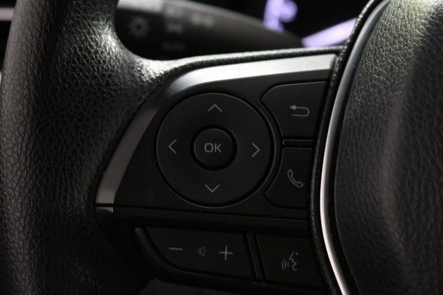 Used 2018 Toyota Camry L image 18