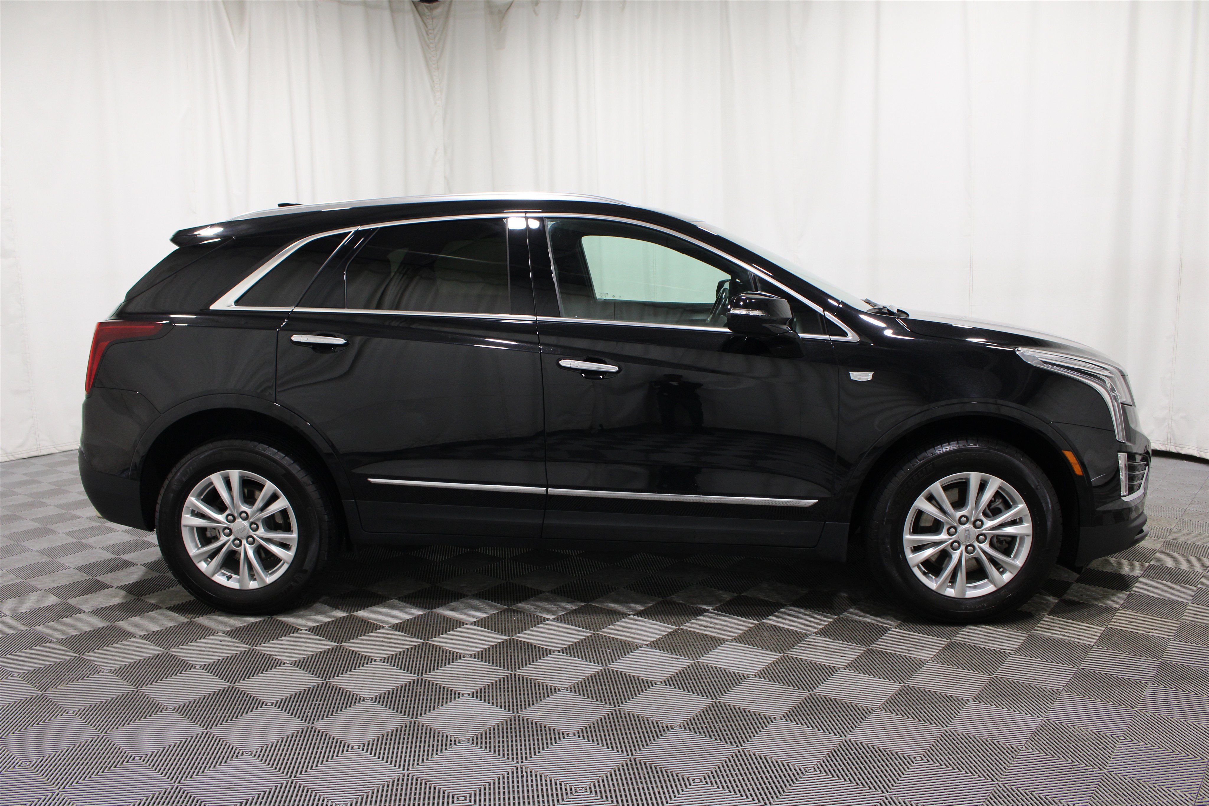 Certified 2023 Cadillac XT5 Luxury AWD/4WD image 33