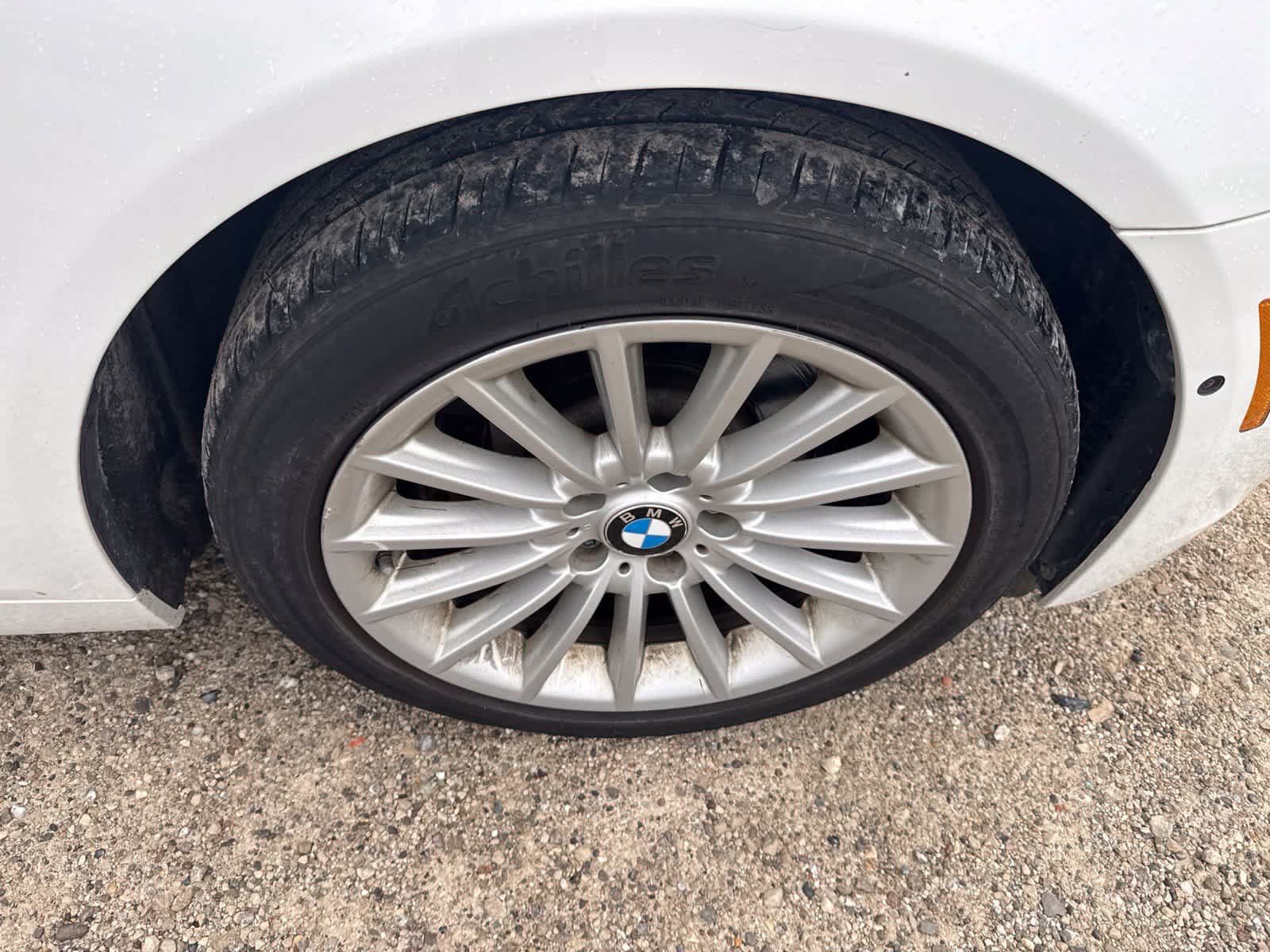 Used 2013 BMW 535i xDrive Sedan AWD/4WD image 8