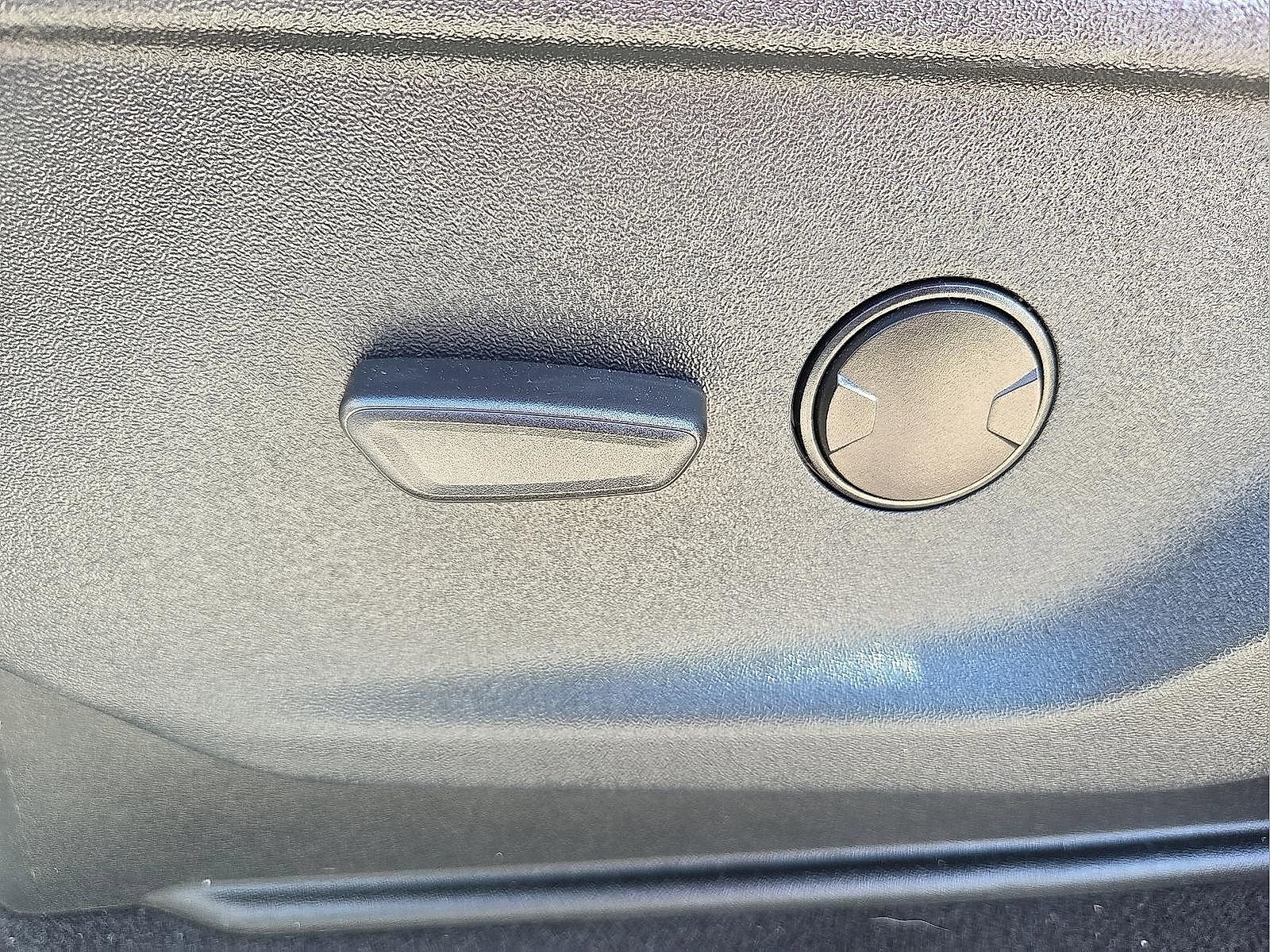 Used 2024 Ford F150 XLT image 15