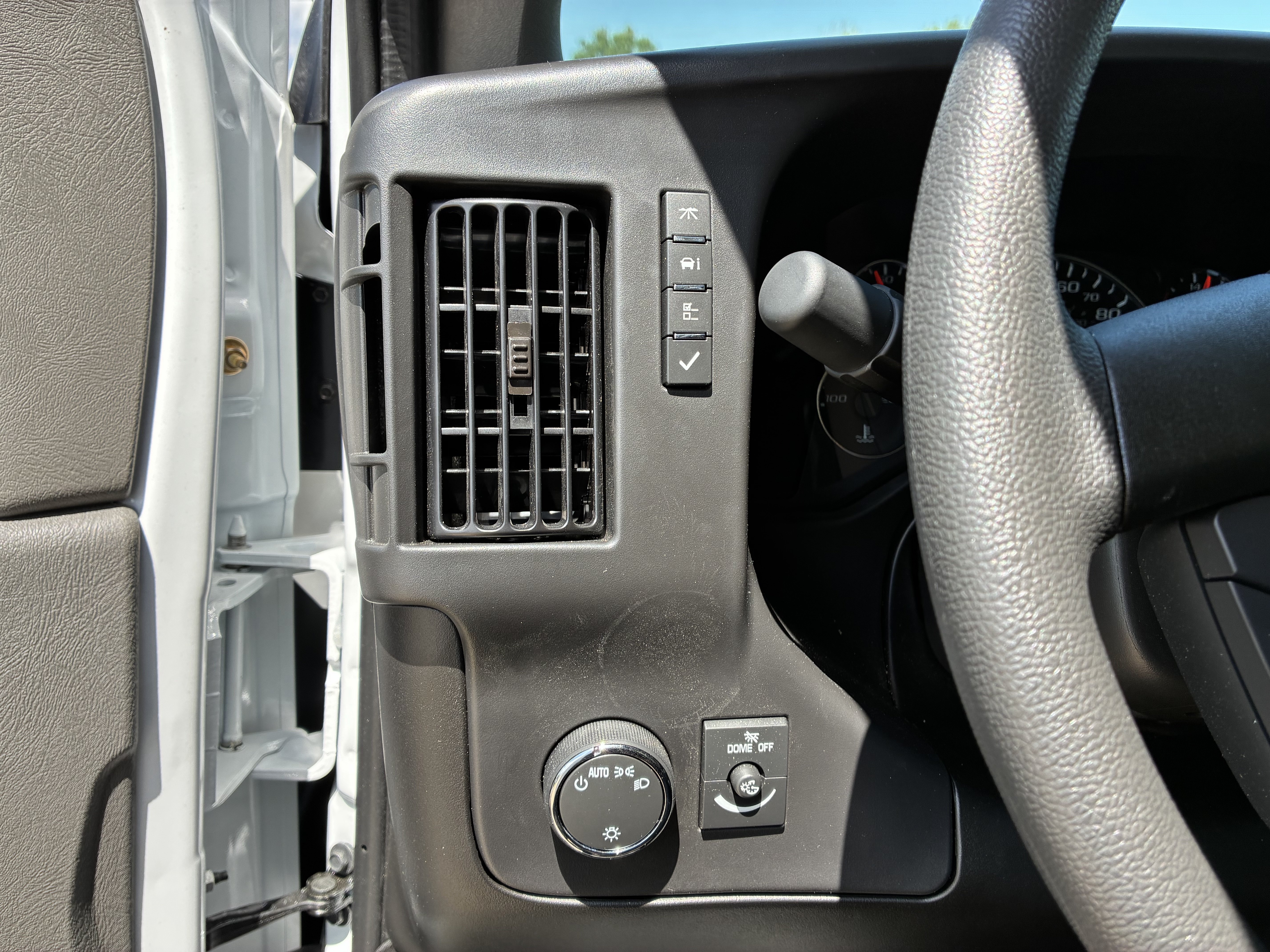 New 2026 Chevrolet Express 3500 w/ Power Convenience Package RWD image 26
