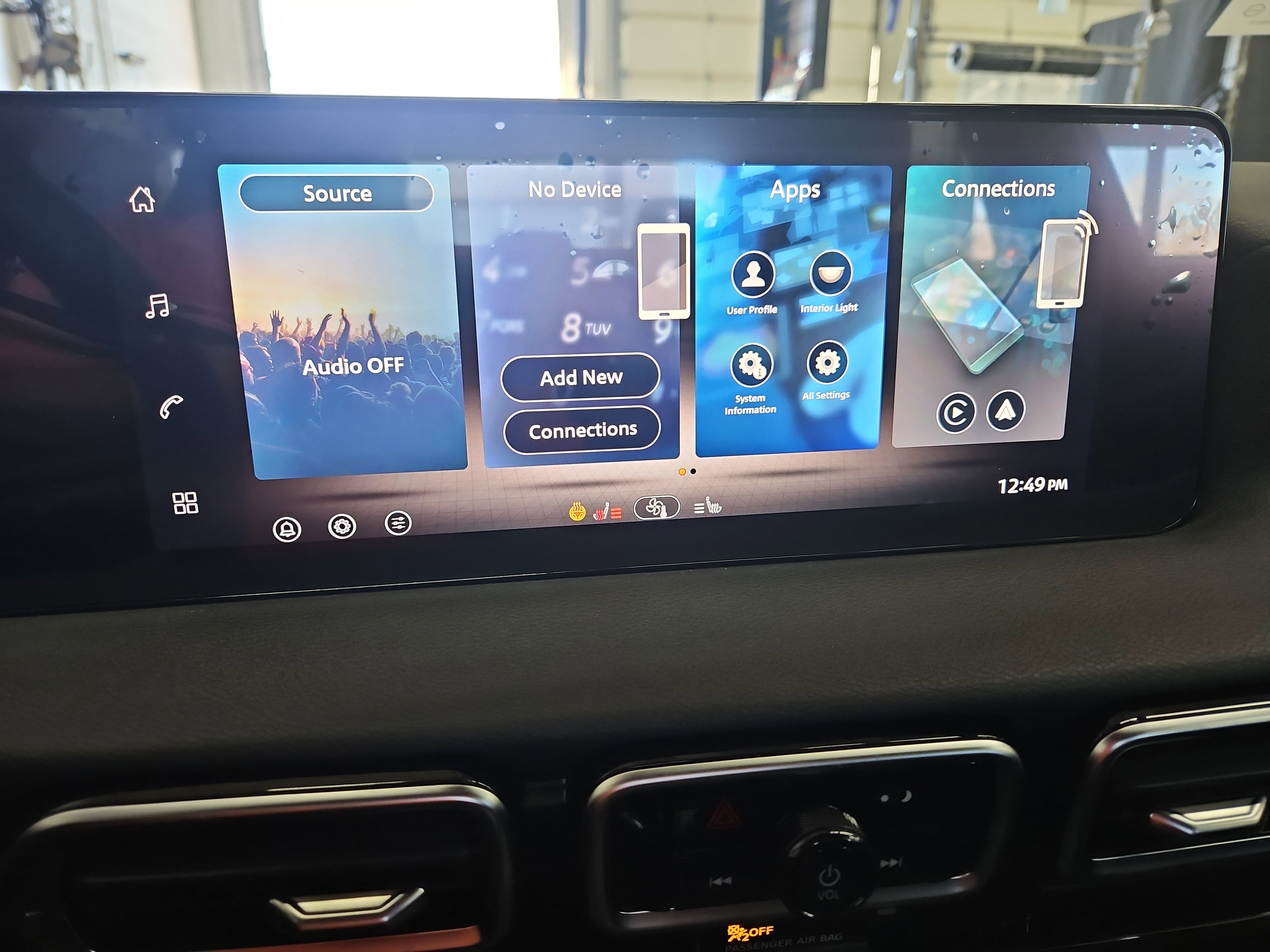 New 2026 Nissan Sentra SV w/ SV Convenience Package FWD image 18