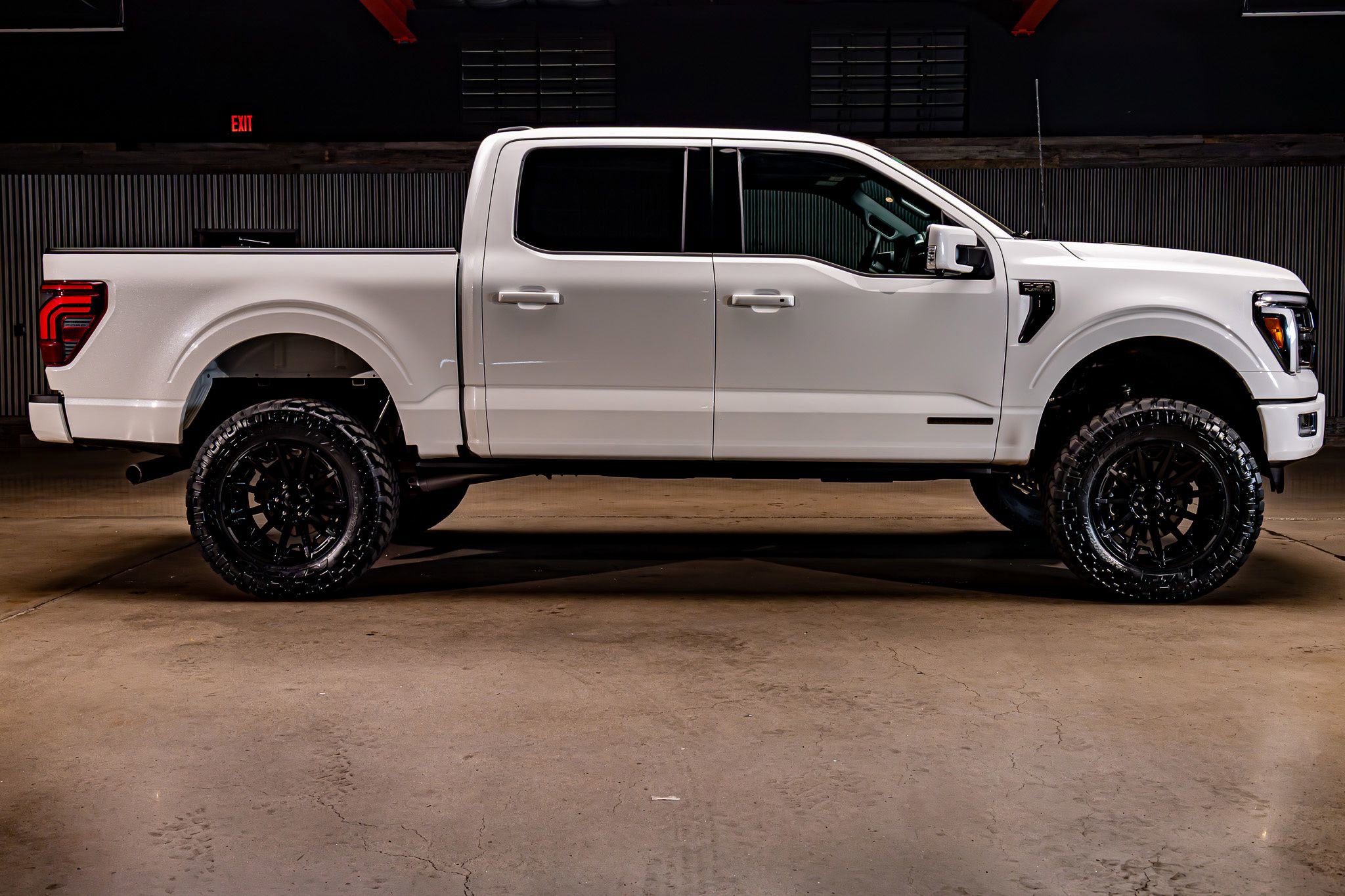 Used 2025 Ford F150 Platinum w/ Equipment Group 702A High image 11