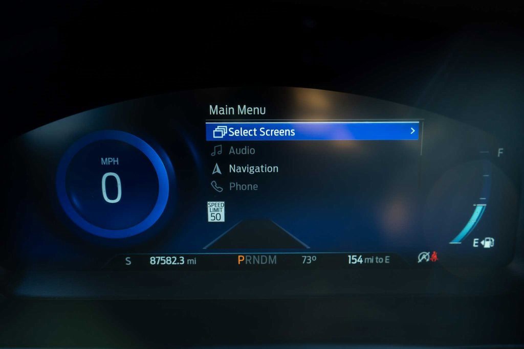 Used 2020 Ford Explorer Platinum w/ Premium Technology Package image 26