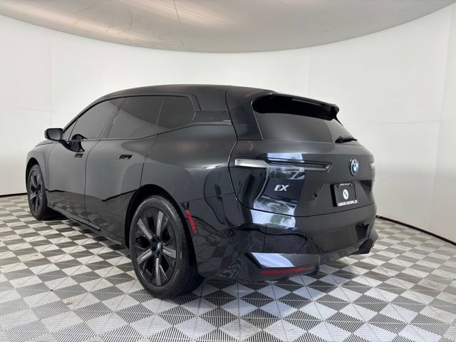 Certified 2023 BMW iX xDrive50 w/ Sport Package AWD/4WD image 5