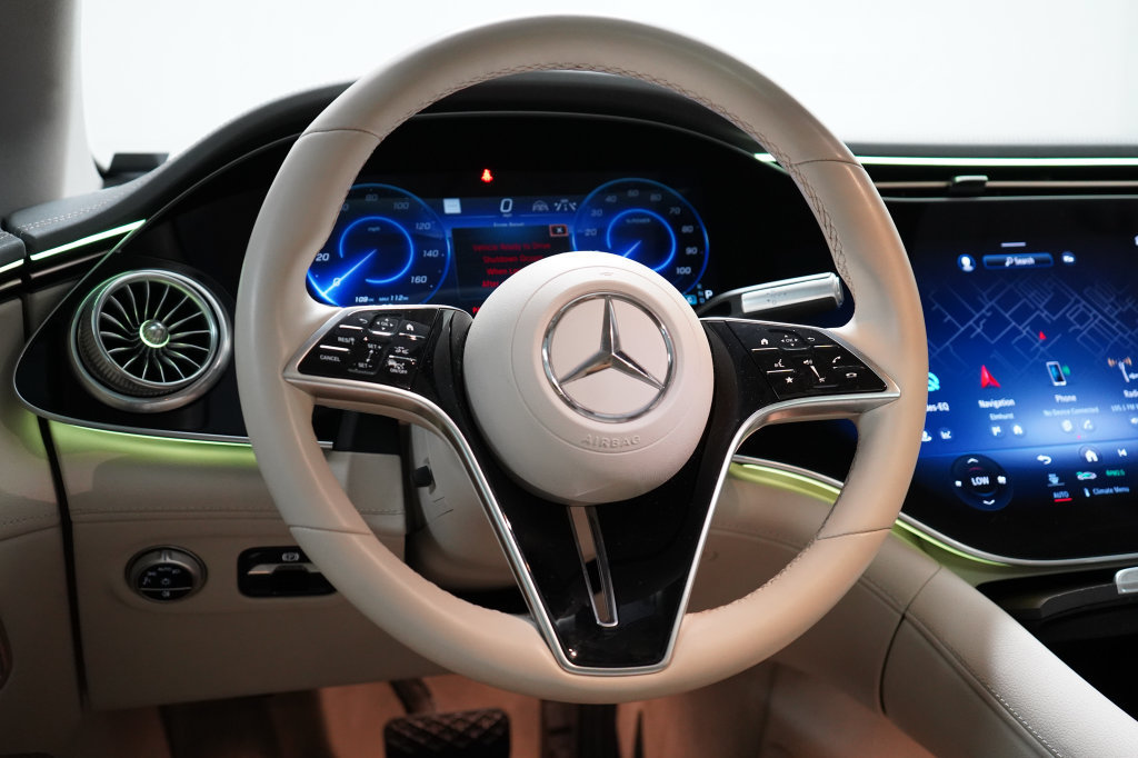 Used 2023 Mercedes-Benz EQS 580 4MATIC Sedan w/ Exclusive Trim Package image 13