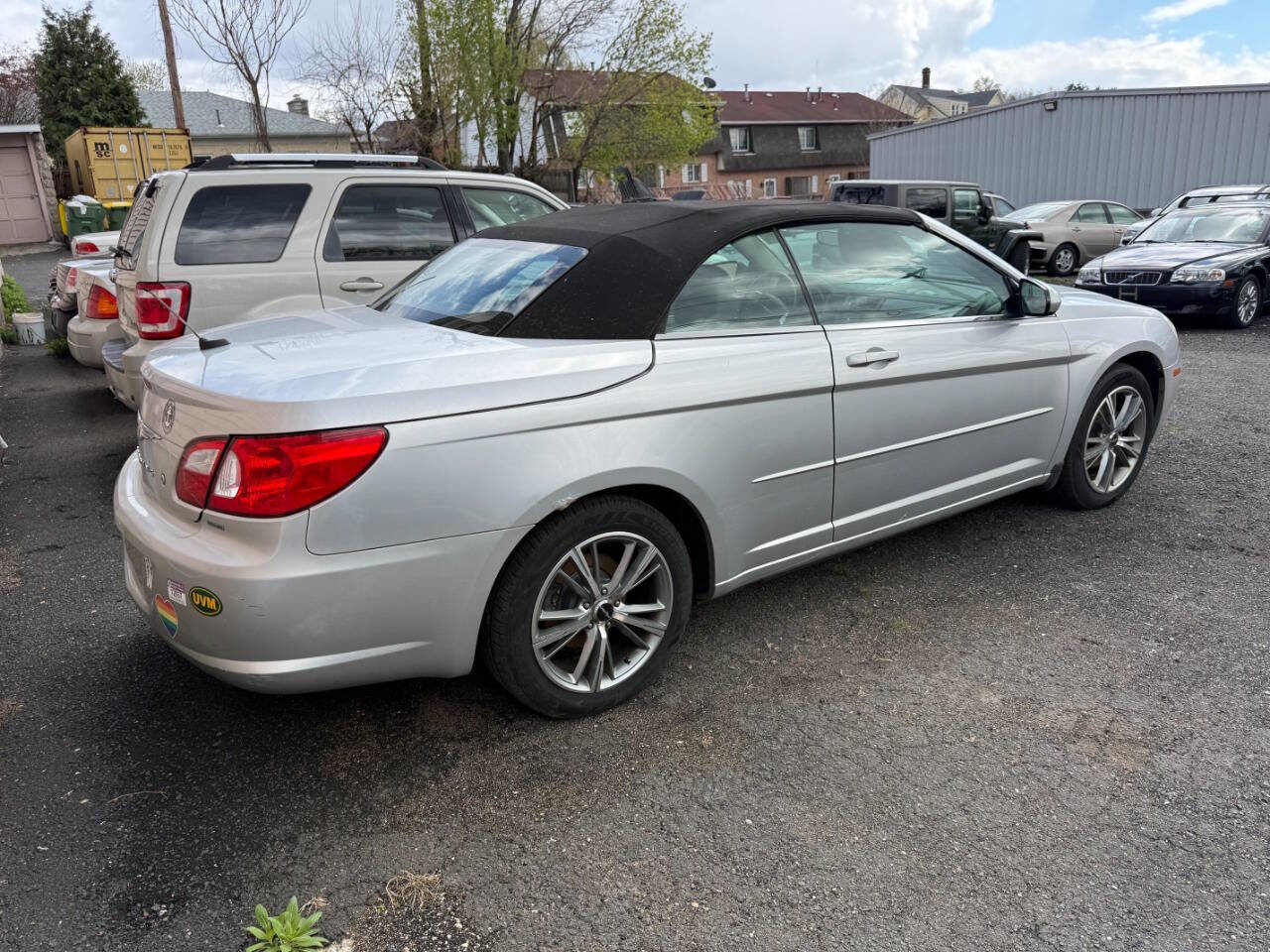 Used 2008 Chrysler Sebring Touring w/ Special Touring Group FWD image 4
