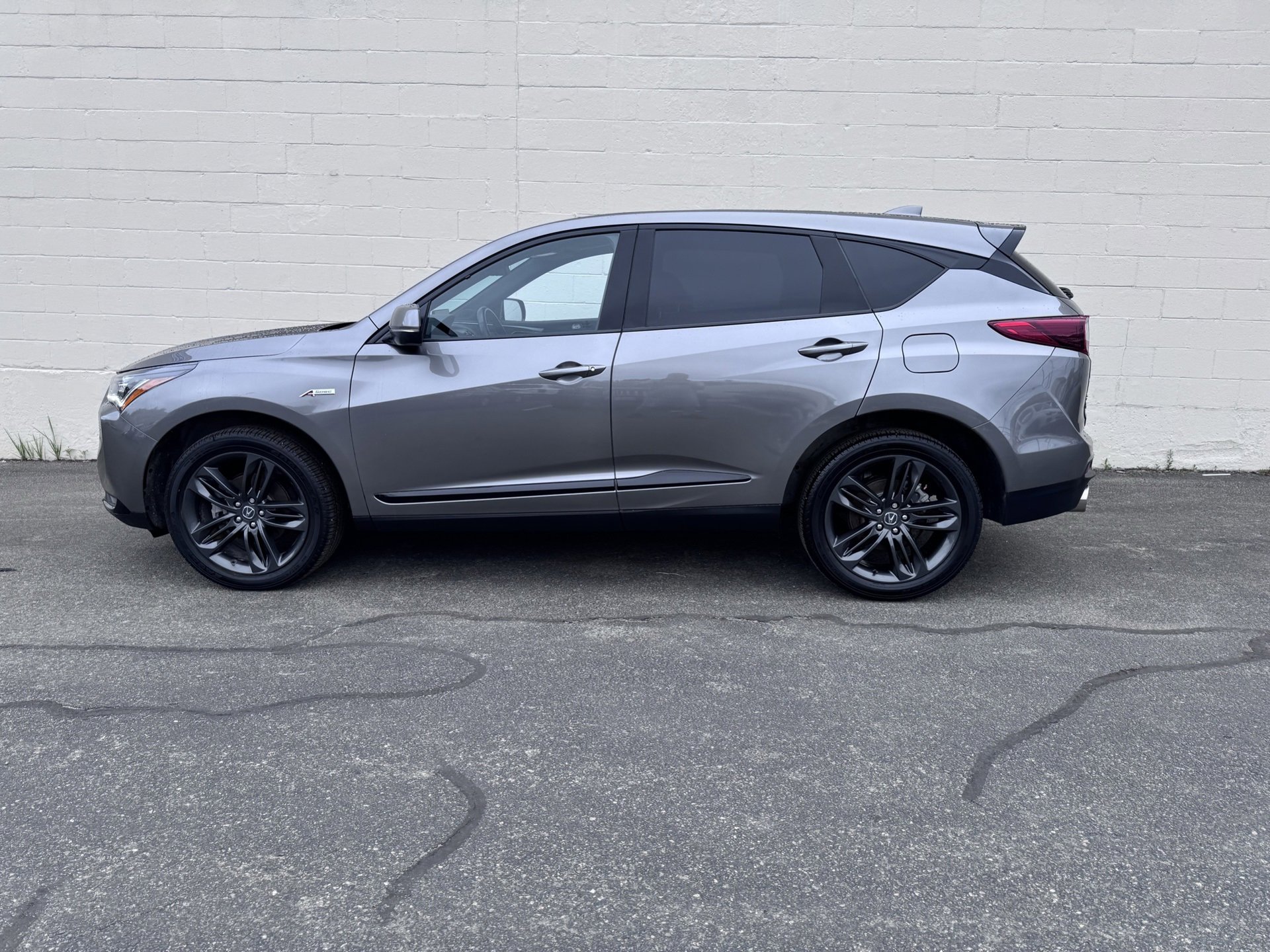 Used 2024 Acura RDX A-Spec image 2