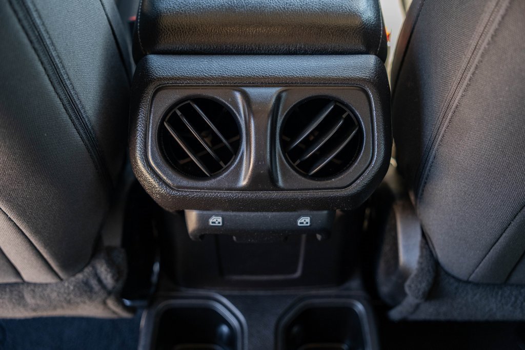 Used 2019 Jeep Wrangler Unlimited Sport S image 15