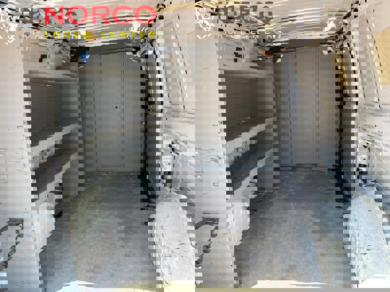 Used 2022 Mercedes-Benz Metris image 12