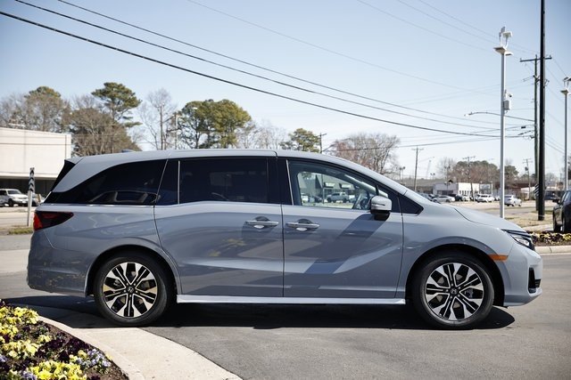 New 2026 Honda Odyssey Elite image 14