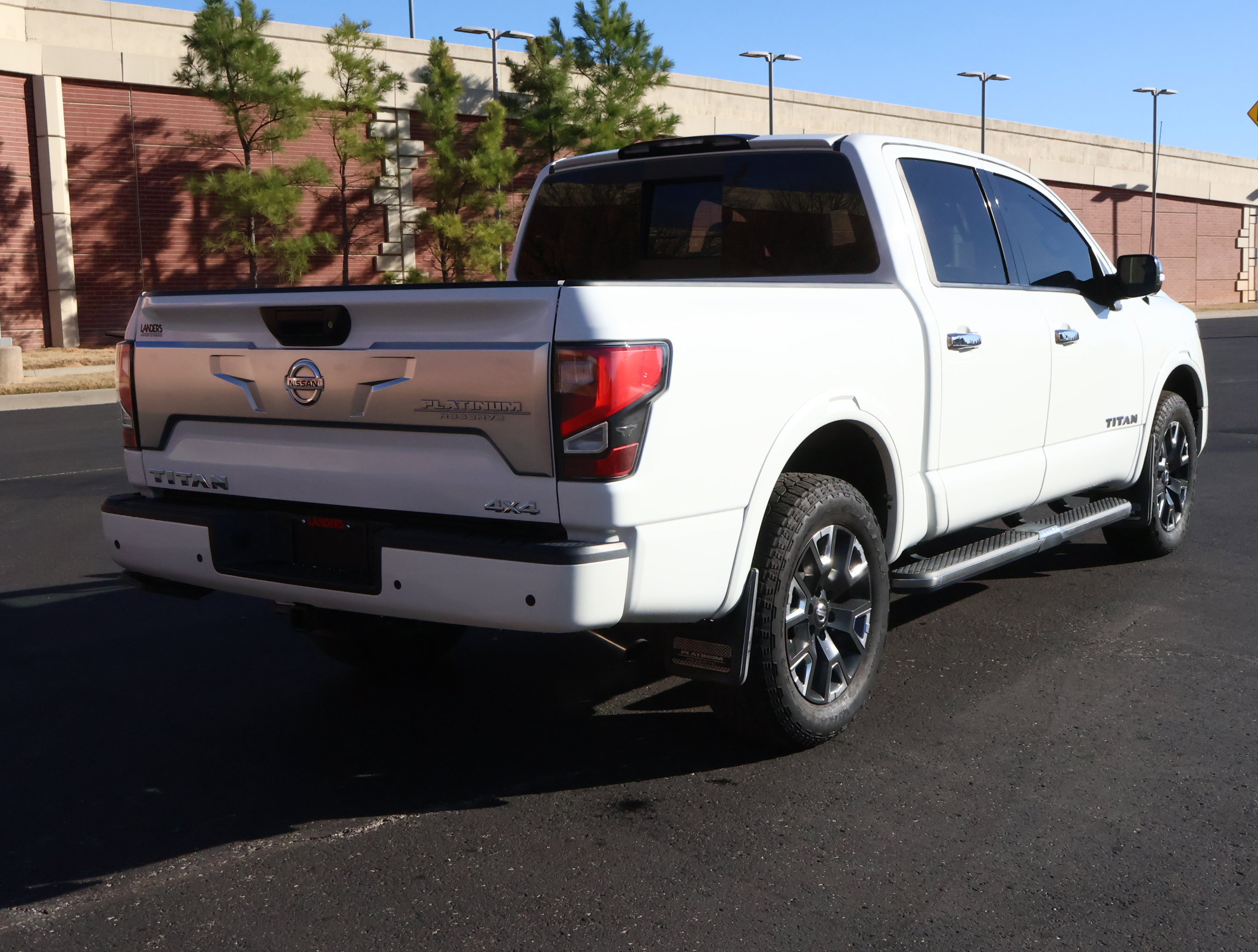 Used 2021 Nissan Titan Platinum Reserve w/ Off Road Protection Package image 33