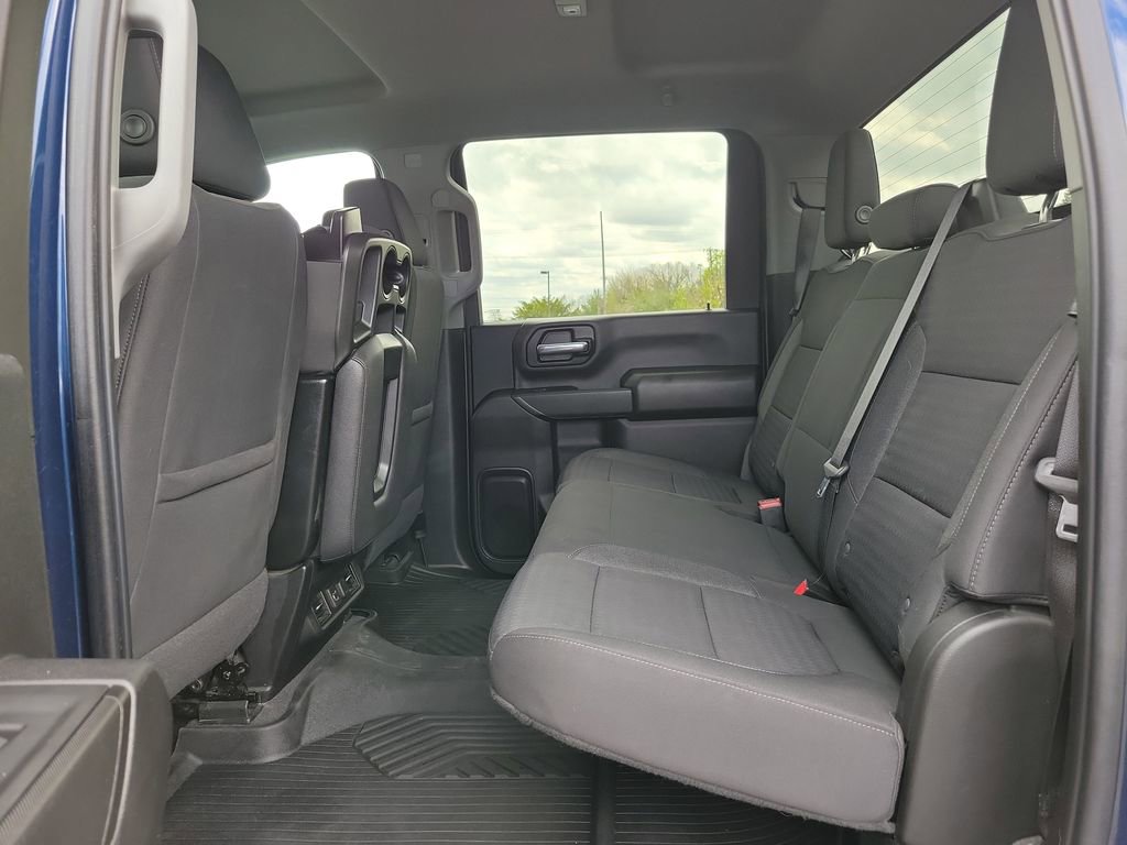 Used 2022 Chevrolet Silverado 2500 LT w/ Convenience Package image 30