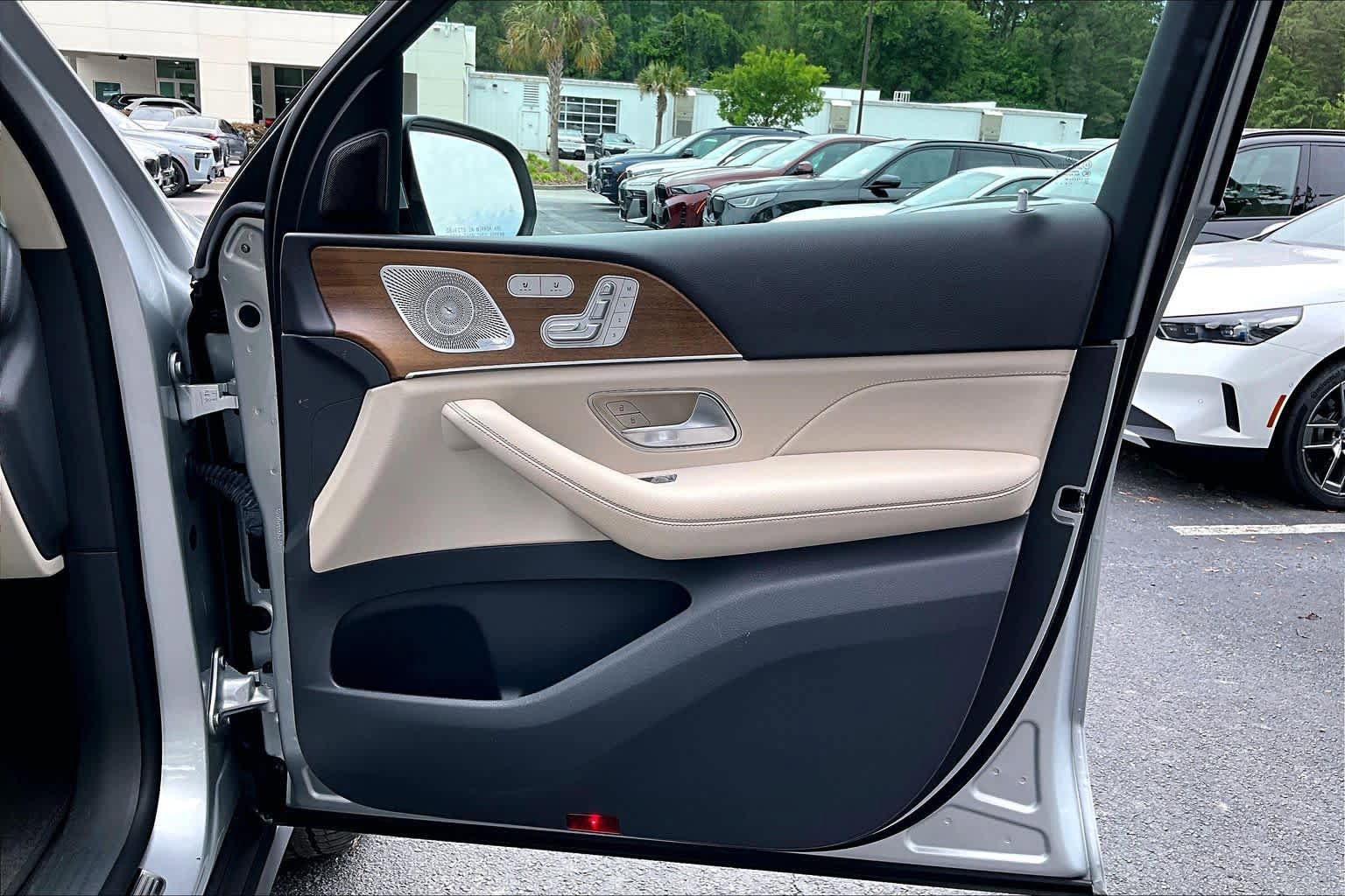 Used 2020 Mercedes-Benz GLE 350 4MATIC image 23