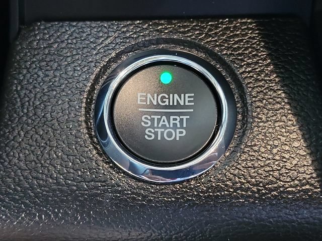 Used 2021 Ford F250 Lariat w/ Lariat Ultimate Package AWD/4WD image 12