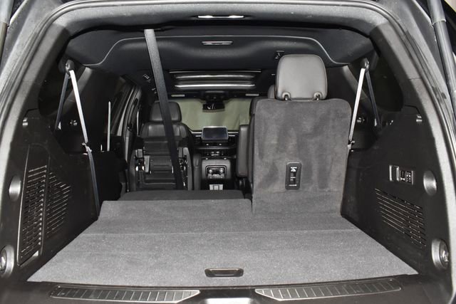 Used 2024 Chevrolet Suburban RST image 37