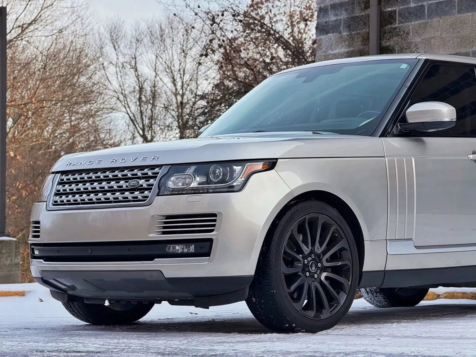 Used 2016 Land Rover Range Rover Supercharged AWD/4WD image 7