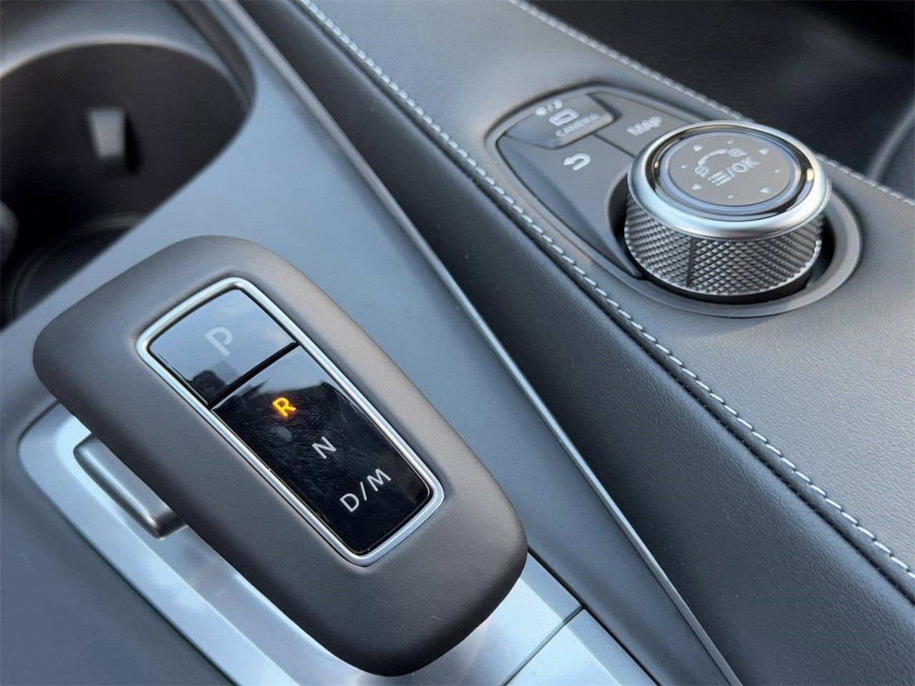 New 2025 INFINITI QX50 Sport image 17