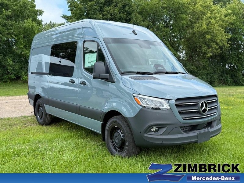 New 2025 Mercedes-Benz Sprinter 2500
