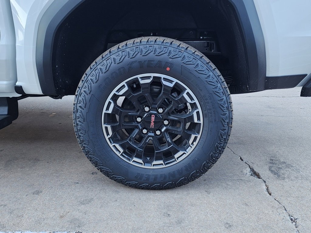 New 2026 GMC Canyon AT4 image 53