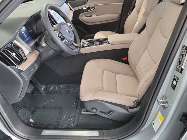 New 2026 Volvo XC90 B6 Plus w/ Protection Package Premier AWD/4WD image 9