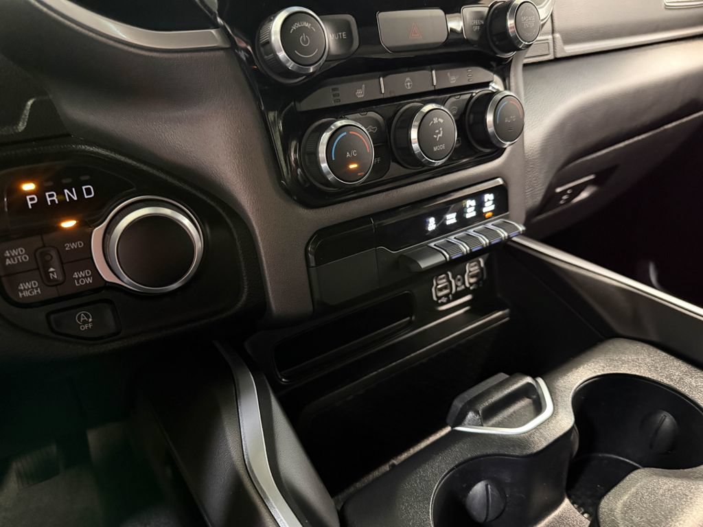 Used 2022 RAM 1500 Big Horn AWD/4WD image 82